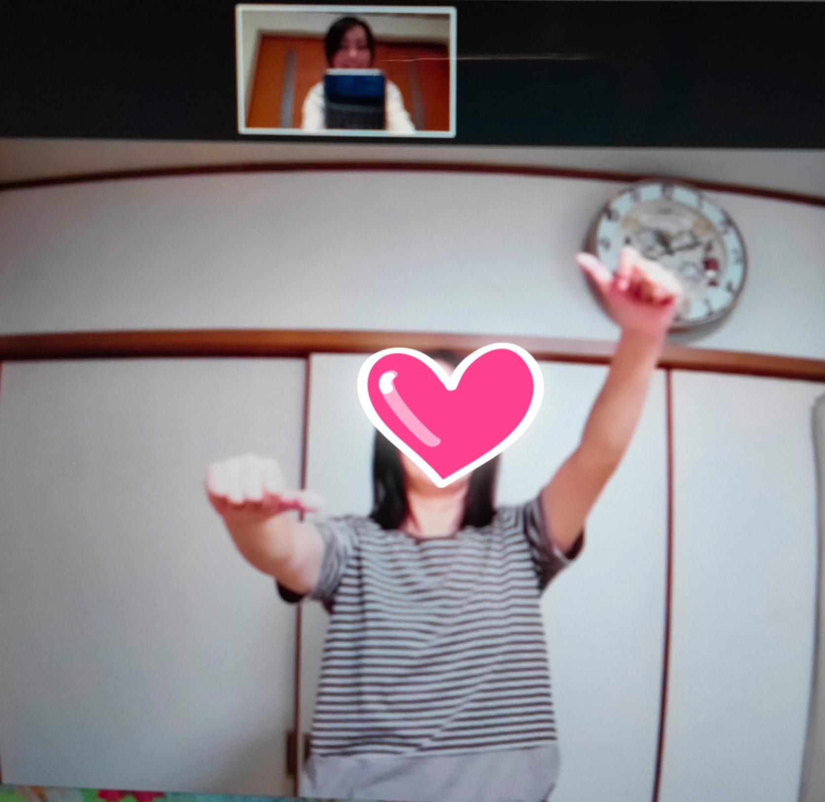 ビジョントレーニングをすると、「見る力」アイコントロールだけでなく「体を動かす力」ボディイメージ力が高まり、「脳や心で考えひらめく力」ブレイン&メンタルコントロールもできるようになります。お子様だけでなく、大人の方にもお勧めです。